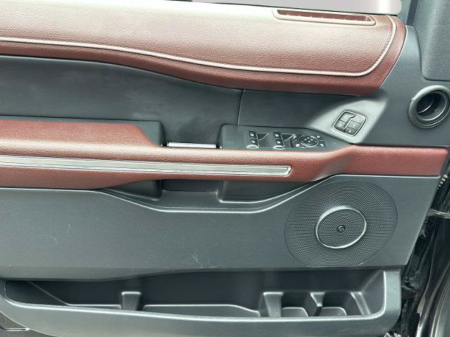 Certified 2023 Ford Expedition Limited AWD/4WD image 29