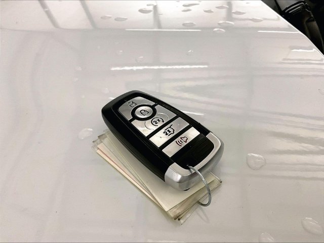 Certified 2020 Ford Explorer Limited AWD/4WD image 9