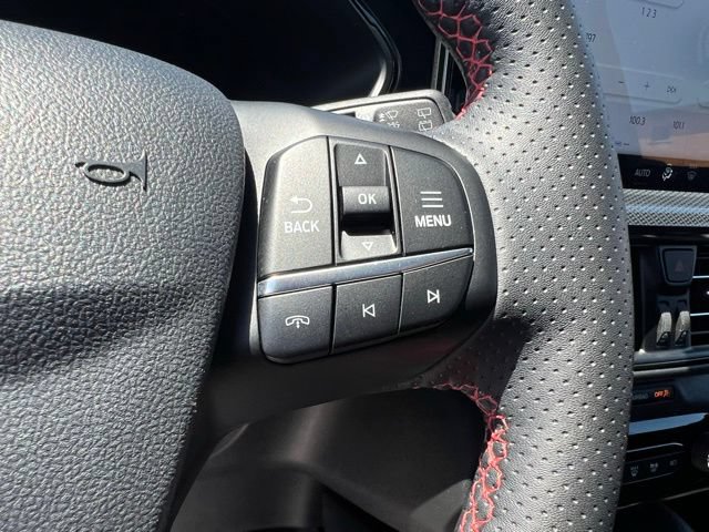 Certified 2024 Ford Escape ST-Line Elite w/ Premium Technology Package AWD/4WD image 12