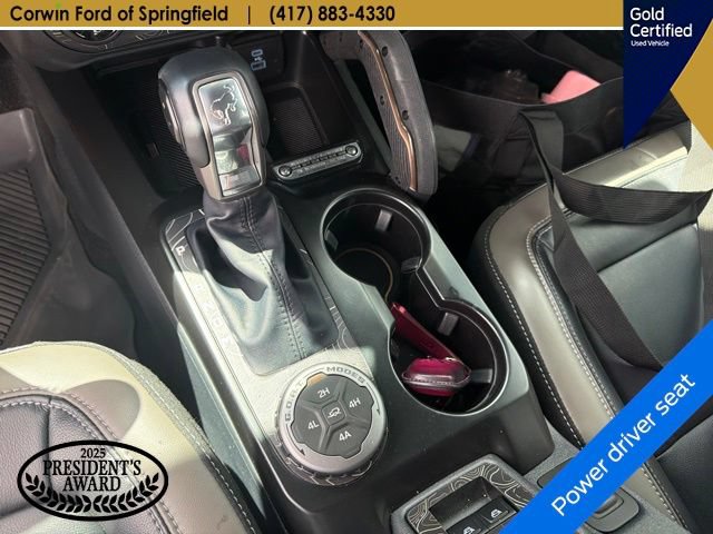 Certified 2025 Ford Bronco Outer Banks w/ Sasquatch Package AWD/4WD image 14