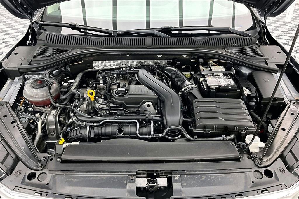 Used 2024 Volkswagen Jetta SE FWD image 10