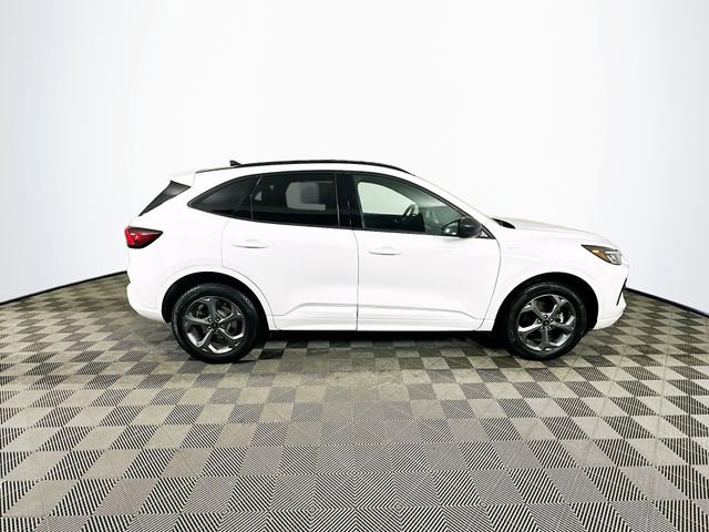 Certified 2023 Ford Escape ST-Line w/ Tech Pack #1 image 14