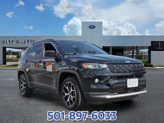Used 2025 Jeep Compass Limited AWD/4WD image 7