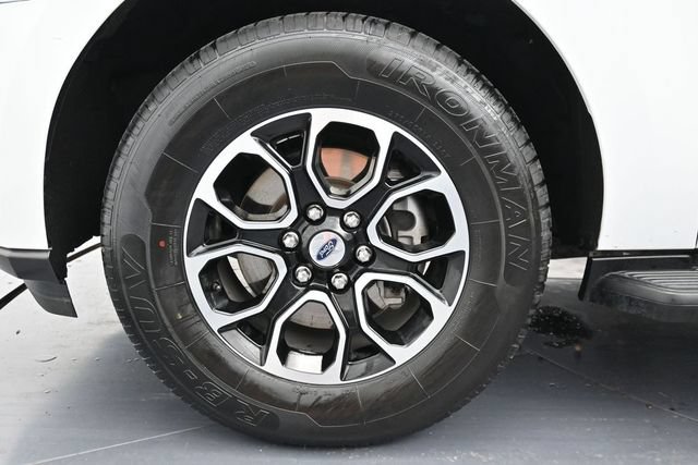Certified 2024 Ford Expedition XLT RWD image 10