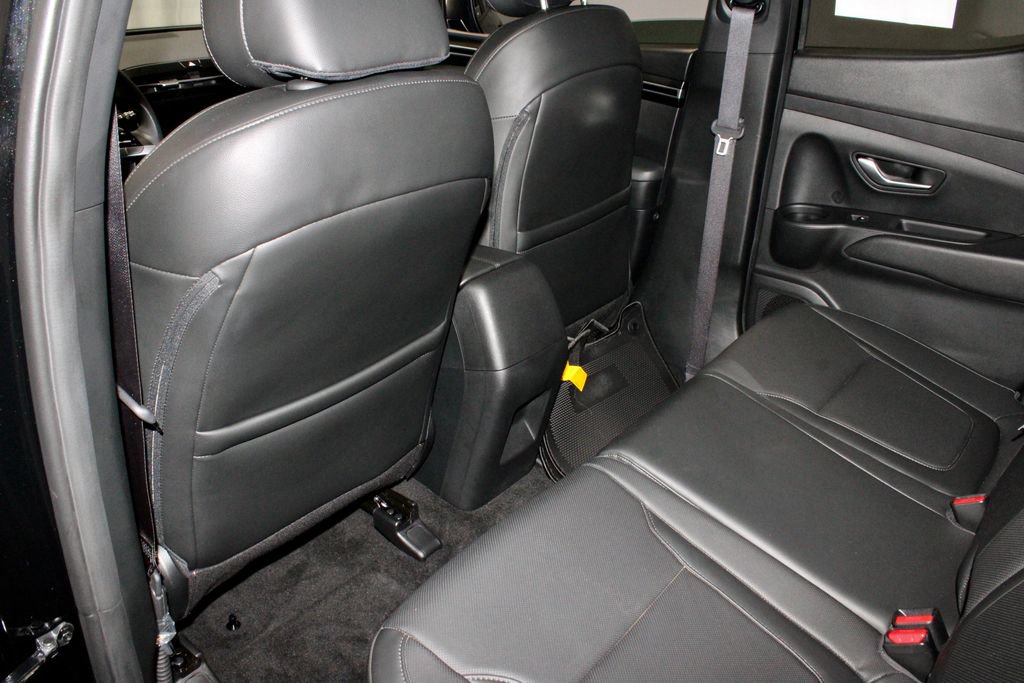Used 2024 Hyundai Santa Cruz Night AWD/4WD image 22