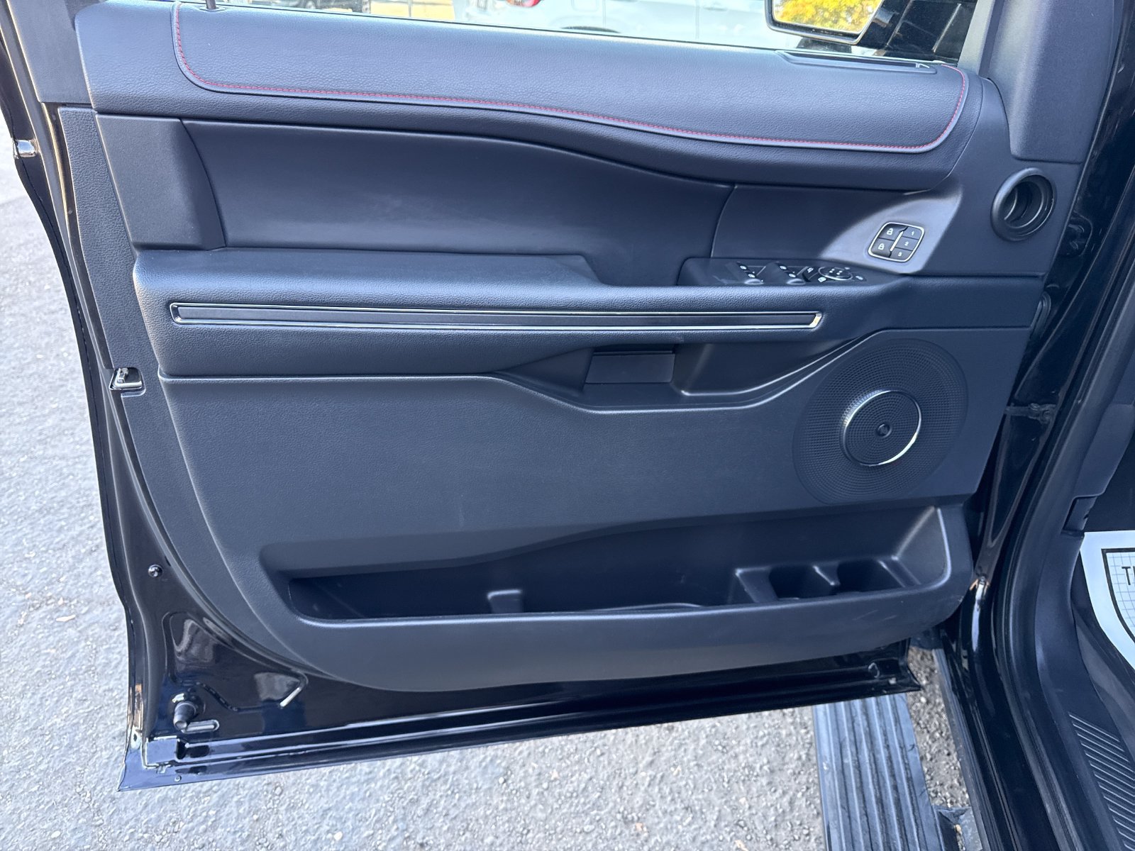 Certified 2023 Ford Expedition Max Limited AWD/4WD image 10