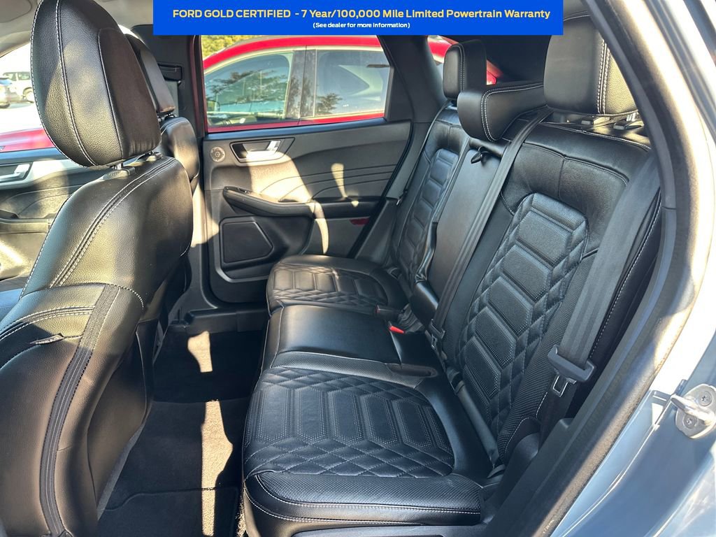 Certified 2023 Ford Escape Platinum w/ Premium Technology Package image 18