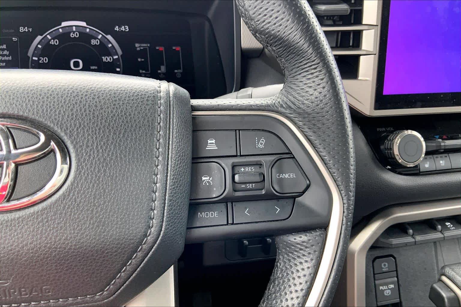 Used 2025 Toyota Tundra Limited AWD/4WD image 24