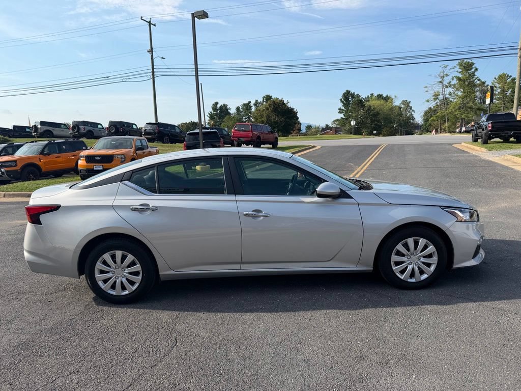 Used 2021 Nissan Altima 2.5 S FWD image 6