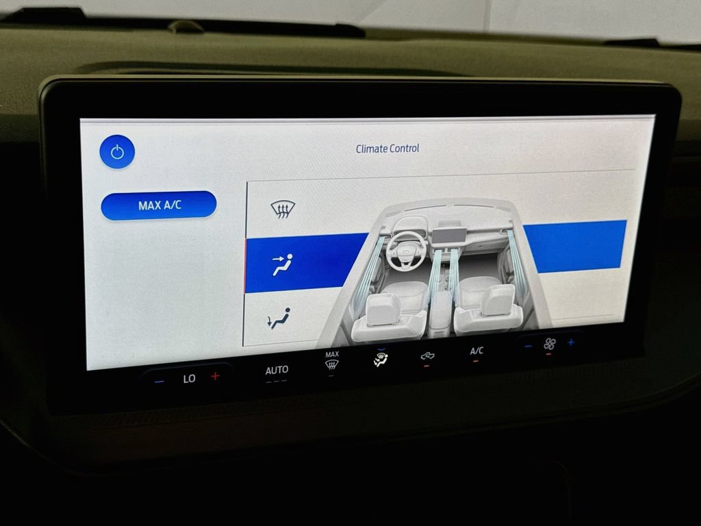 Certified 2025 Ford Maverick XL FWD image 15