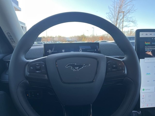 Certified 2025 Ford Mustang Mach-E Premium image 28