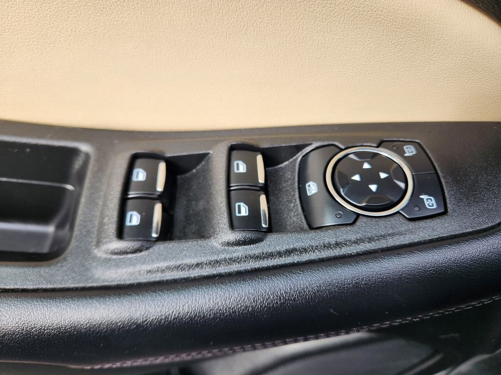 Certified 2024 Ford Edge SE image 8