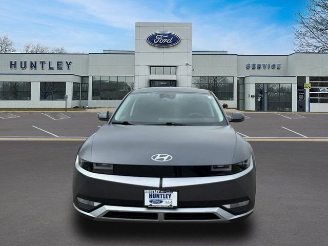 Used 2024 Hyundai Ioniq 5 SEL AWD/4WD image 3