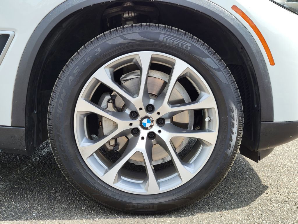 Used 2020 BMW X5 xDrive40i w/ Premium Package image 10