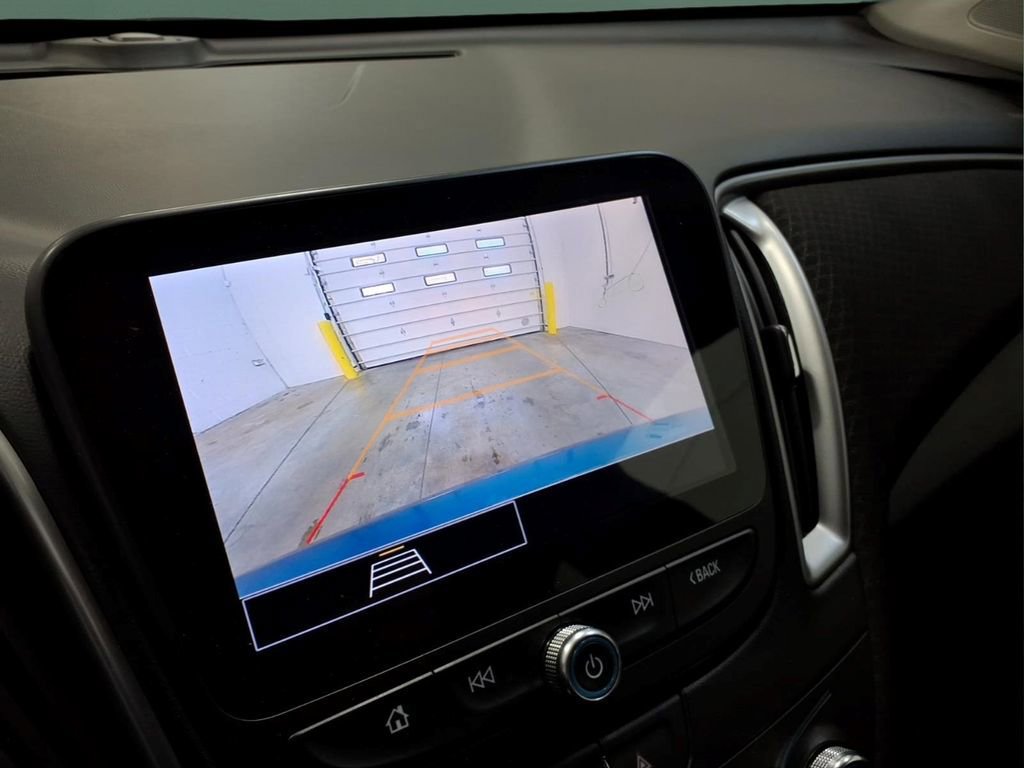 Used 2024 Chevrolet Malibu LS image 8