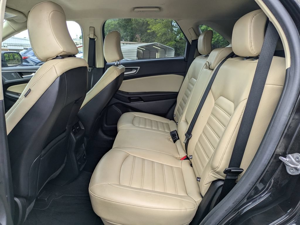 Certified 2024 Ford Edge SEL w/ Convenience Package AWD/4WD image 16