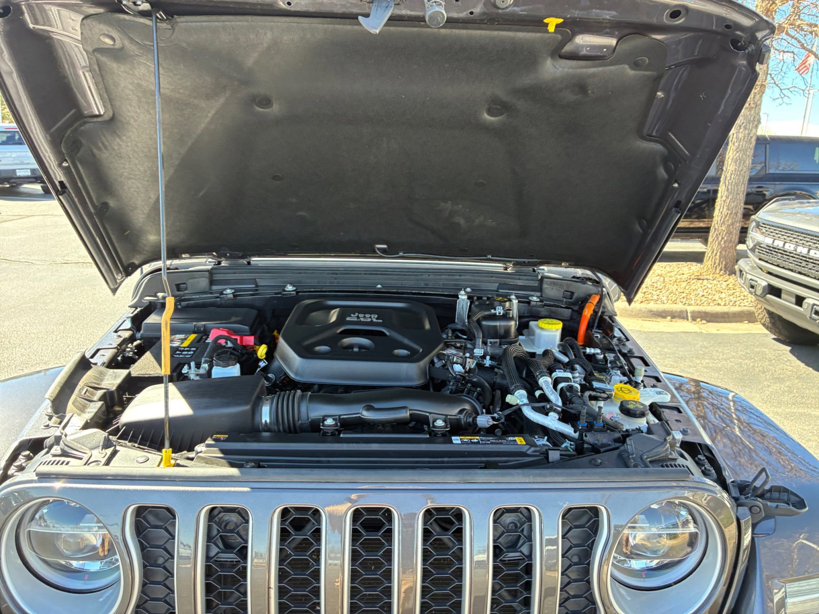 Used 2021 Jeep Wrangler Unlimited Sahara image 22