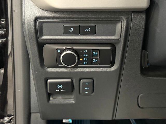 Certified 2024 Ford Expedition Max XLT image 15