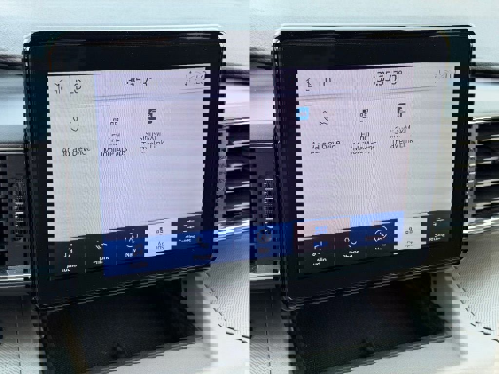 Certified 2023 Ford Explorer XLT w/ Equipment Group 202A image 41