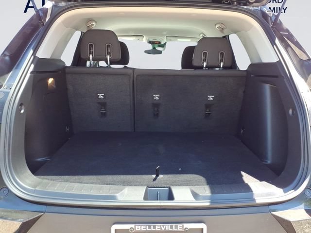 Used 2024 Chevrolet TrailBlazer LS w/ LS Convenience Package FWD image 8