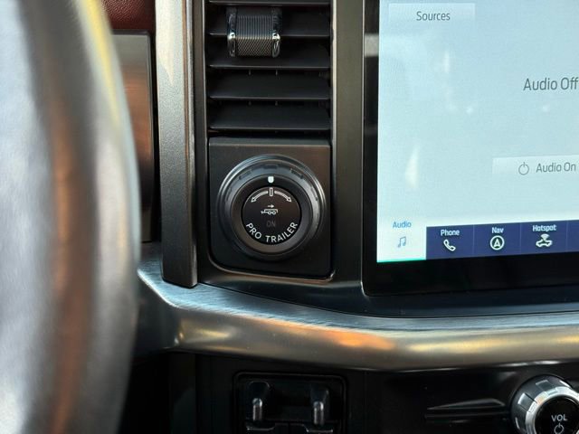 Certified 2022 Ford F150 Lariat w/ Equipment Group 502A High image 19