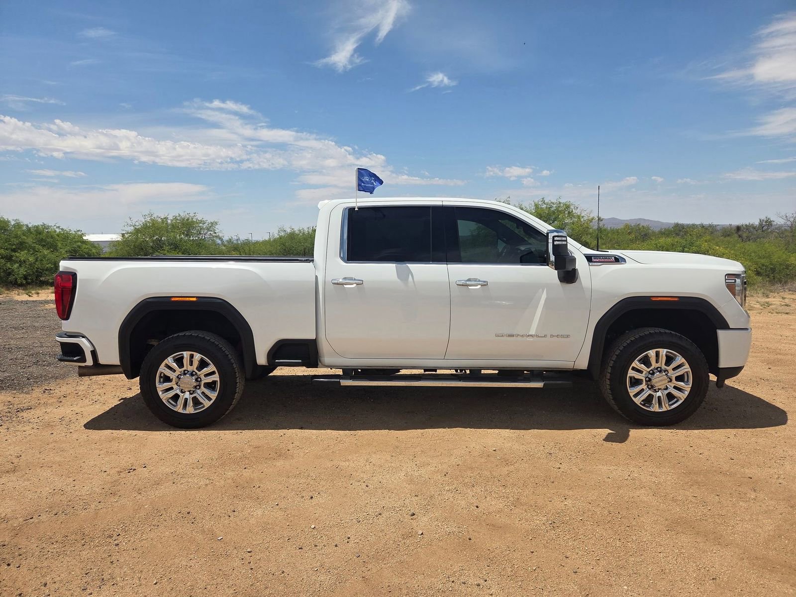 Used 2020 GMC Sierra 2500 Denali w/ Denali Ultimate Package AWD/4WD image 4