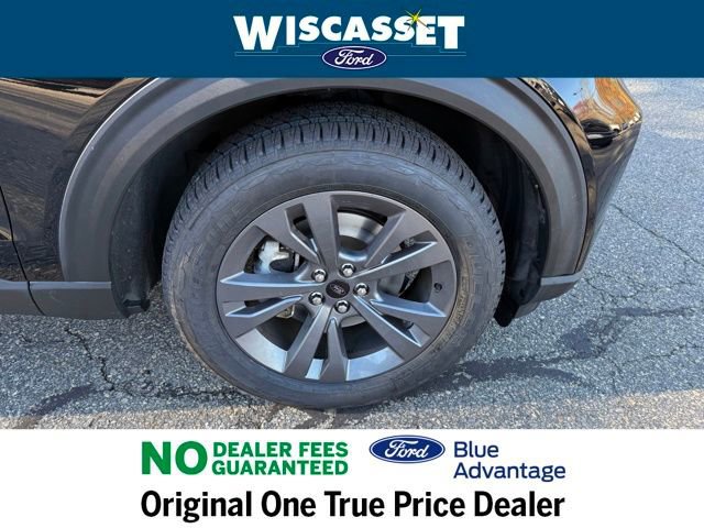 Certified 2022 Ford Explorer XLT w/ Equipment Group 202A image 31