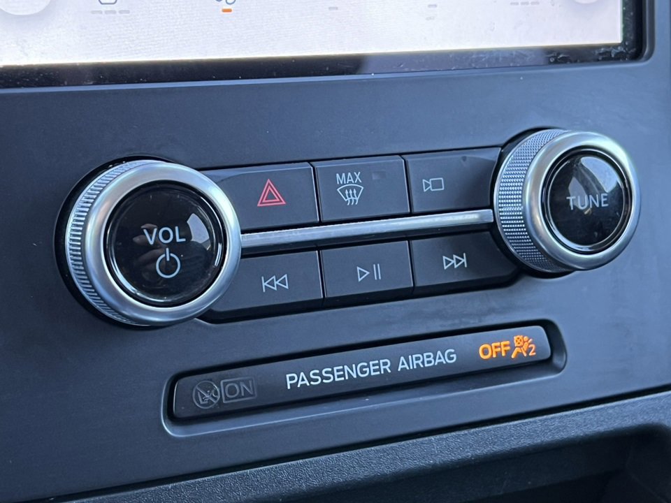 Certified 2022 Ford Edge SEL w/ Convenience Package image 30