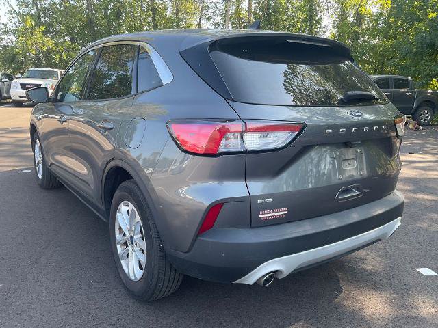 Certified 2021 Ford Escape SE FWD image 3
