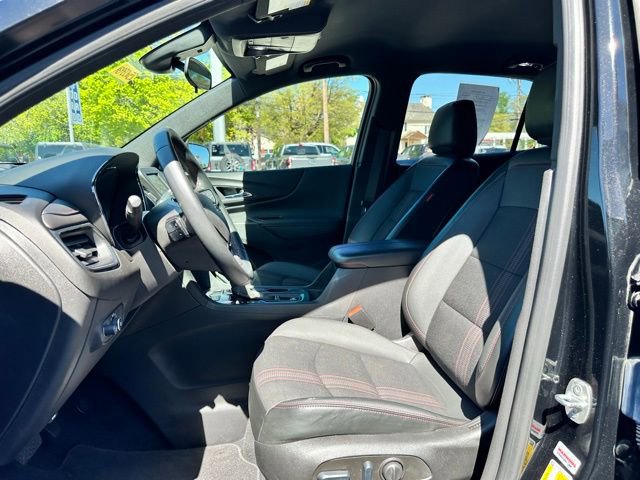 Used 2023 Chevrolet Equinox RS AWD/4WD image 39