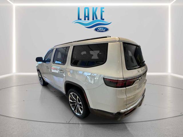 Used 2022 Jeep Wagoneer Series III w/ Premium Group I AWD/4WD image 5