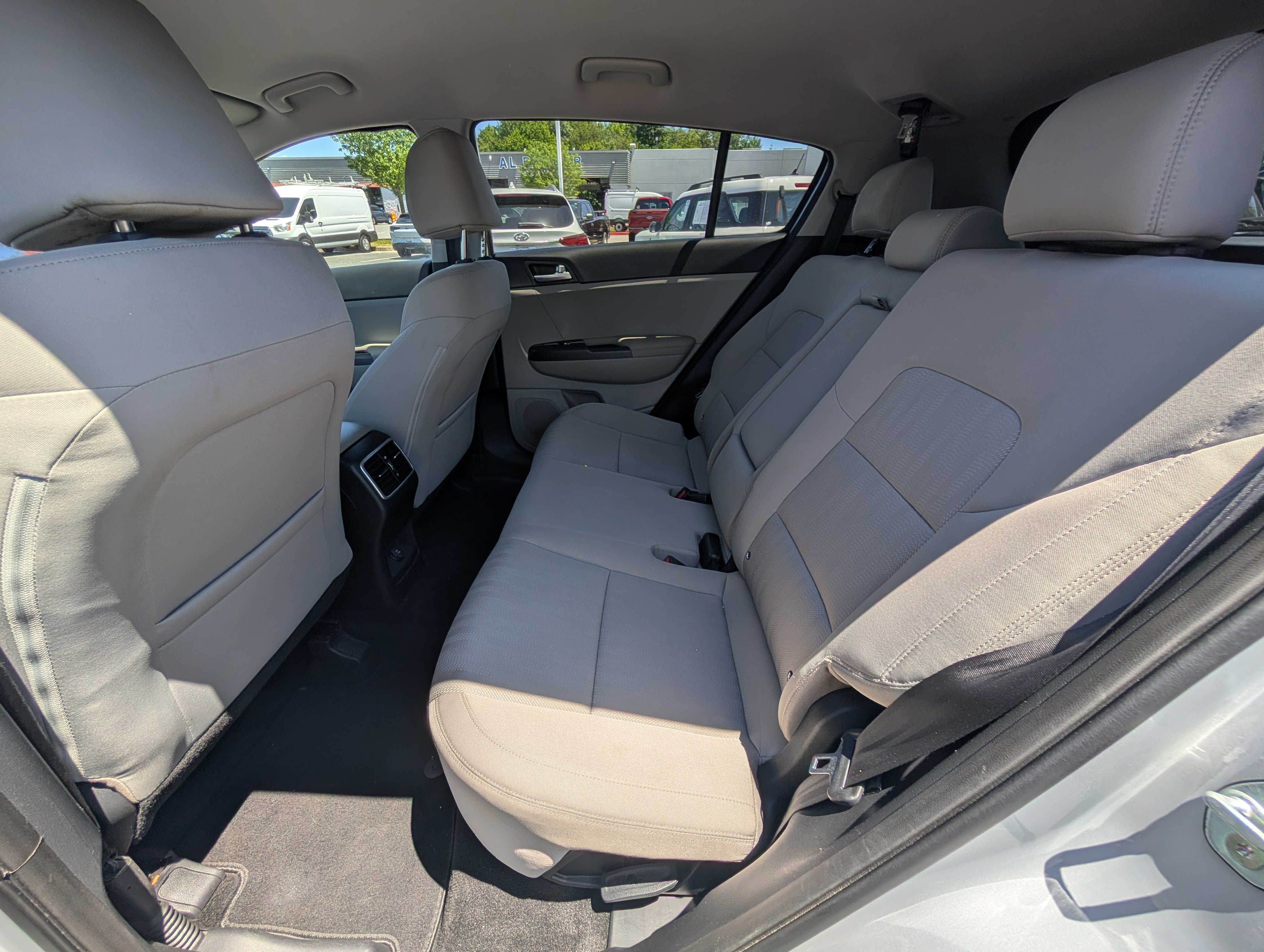 Used 2020 Kia Sportage LX AWD/4WD image 13