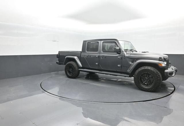 Used 2020 Jeep Gladiator Sport w/ Quick Order Package 24S AWD/4WD image 2