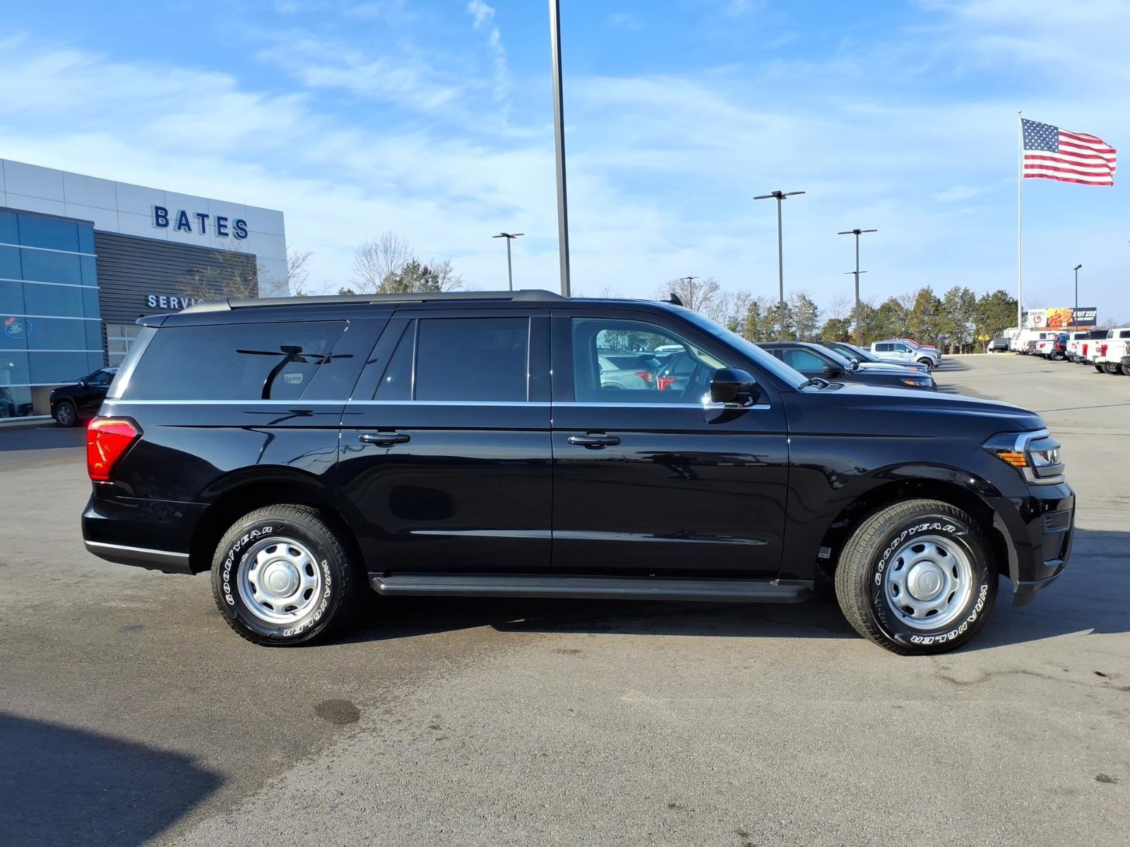 Certified 2023 Ford Expedition Max XL image 6