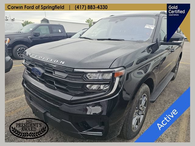 Certified 2025 Ford Expedition Active AWD/4WD image 1