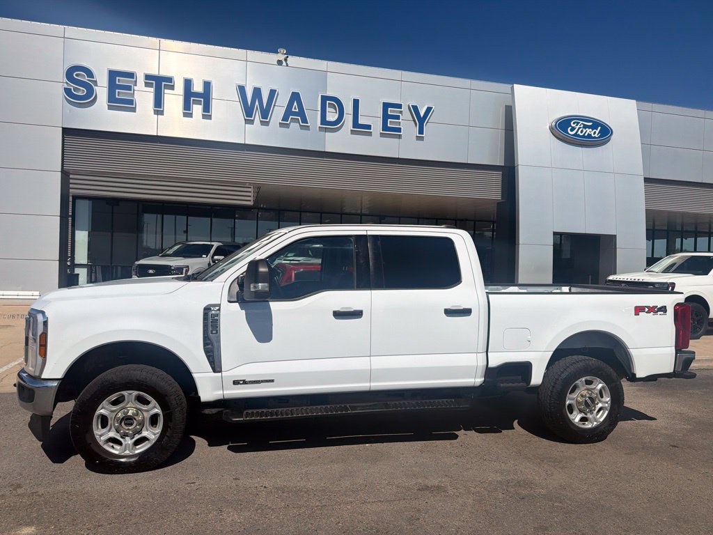 Certified 2025 Ford F250 XLT w/ FX4 Off-Road Package AWD/4WD image 2