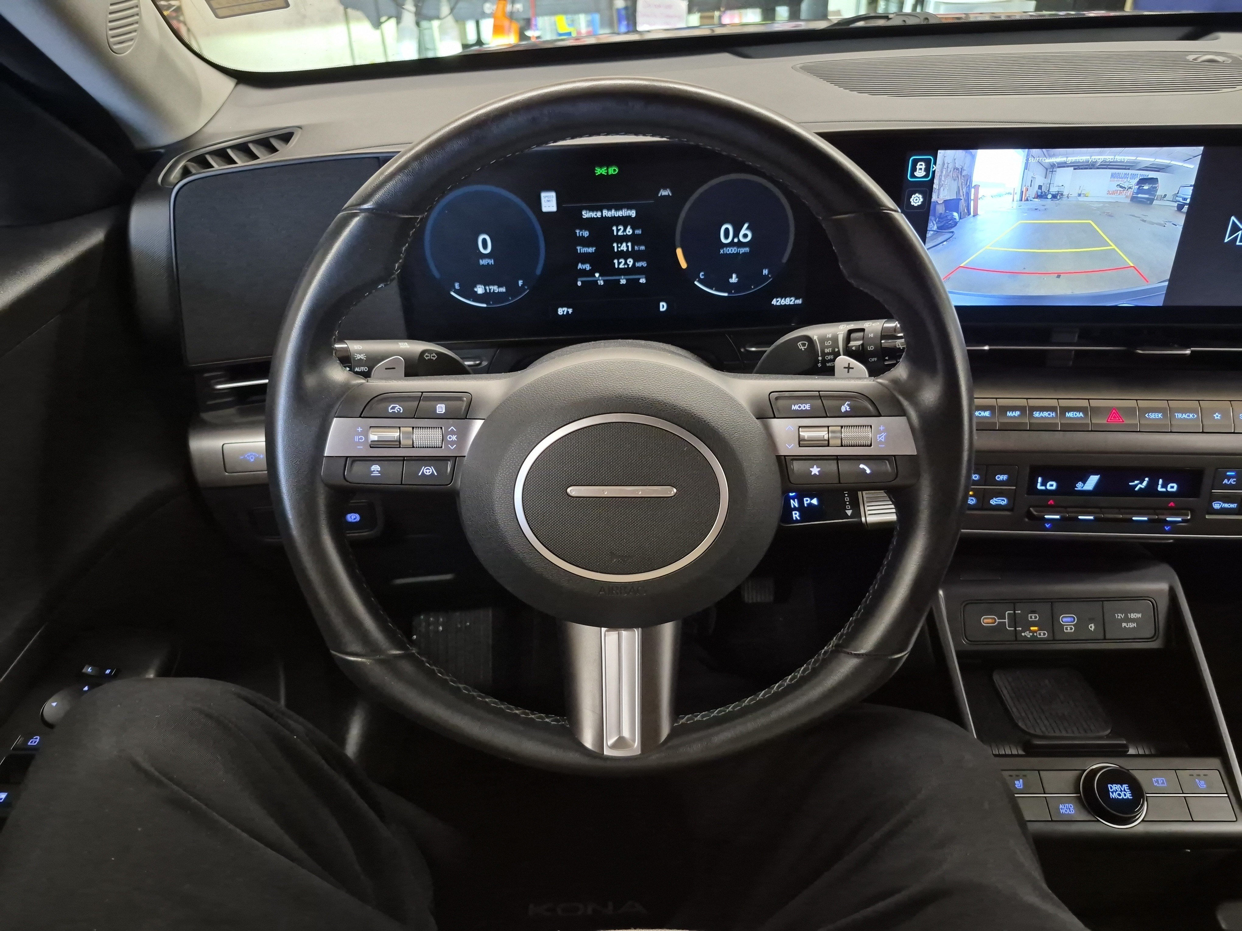 Used 2024 Hyundai Kona SEL w/ Convenience Package FWD image 26