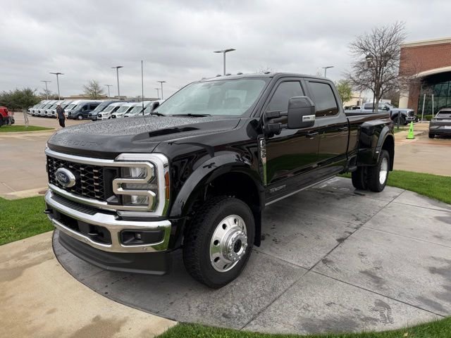 Certified 2025 Ford F450 Lariat w/ Lariat Ultimate Package image 3