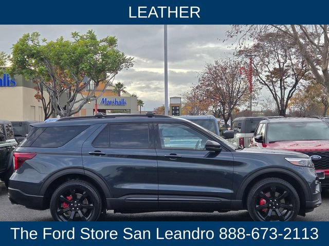 Certified 2022 Ford Explorer ST w/ Equipment Group 401A image 9
