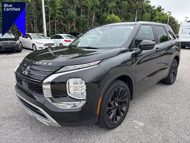 Used 2024 Mitsubishi Outlander SE video 1