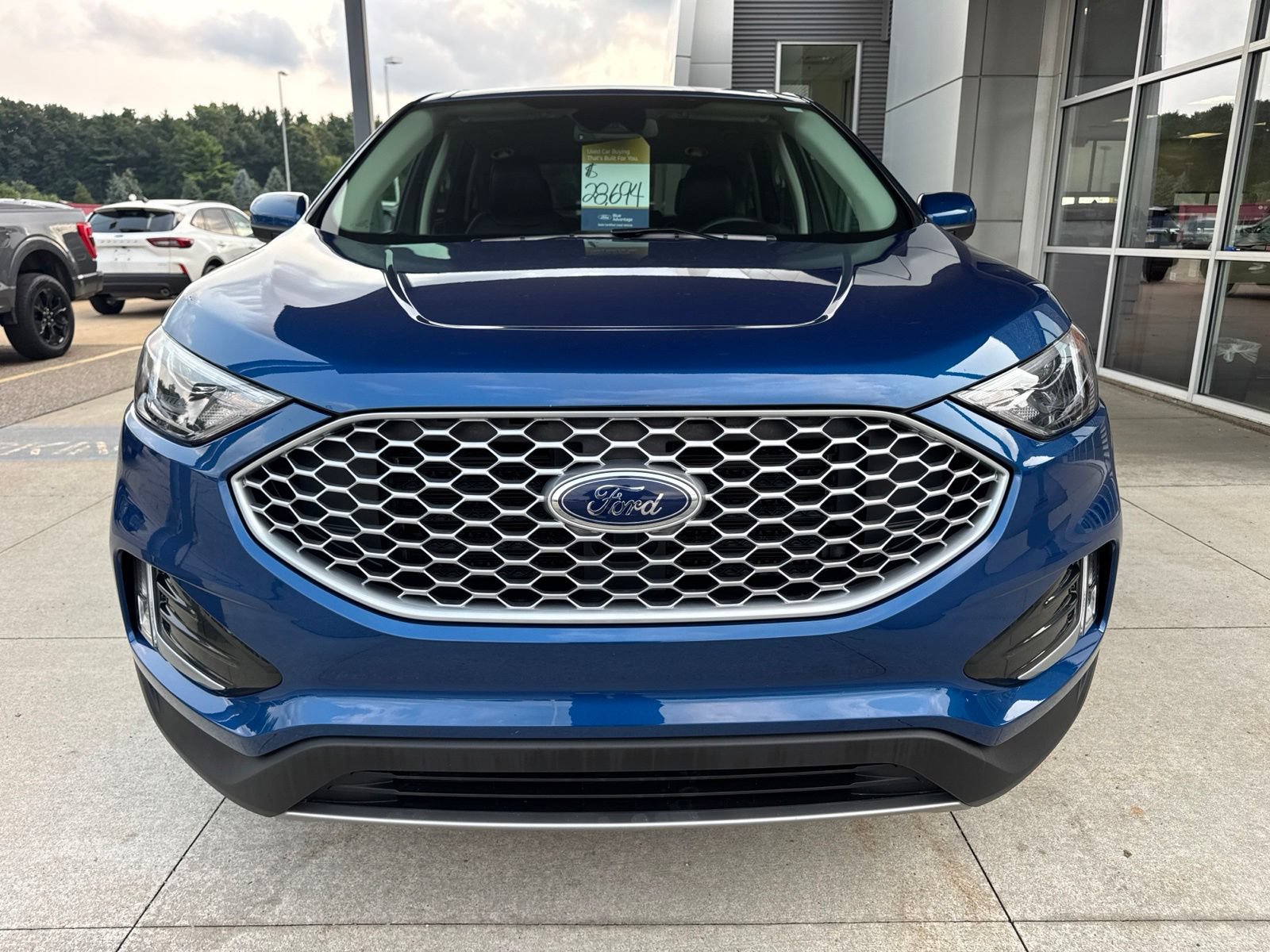 Certified 2024 Ford Edge SEL w/ Convenience Package AWD/4WD image 11