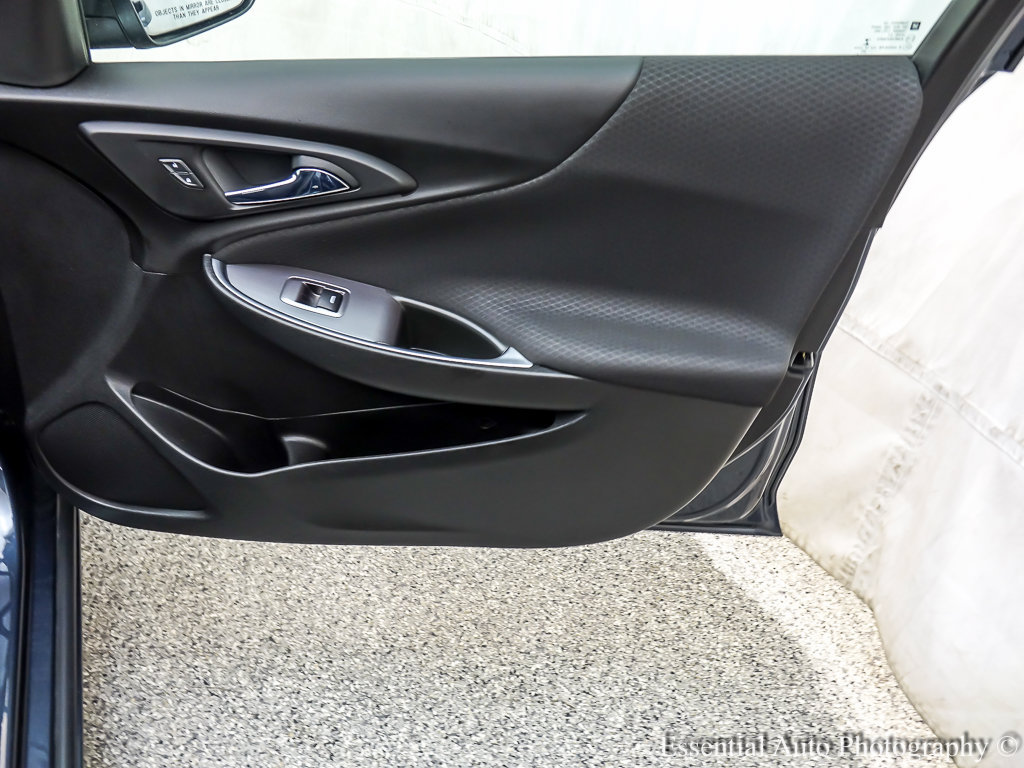 Used 2020 Chevrolet Malibu LT FWD image 23
