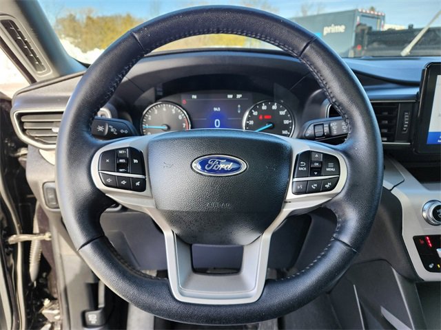 Certified 2023 Ford Explorer XLT w/ Equipment Group 202A image 29