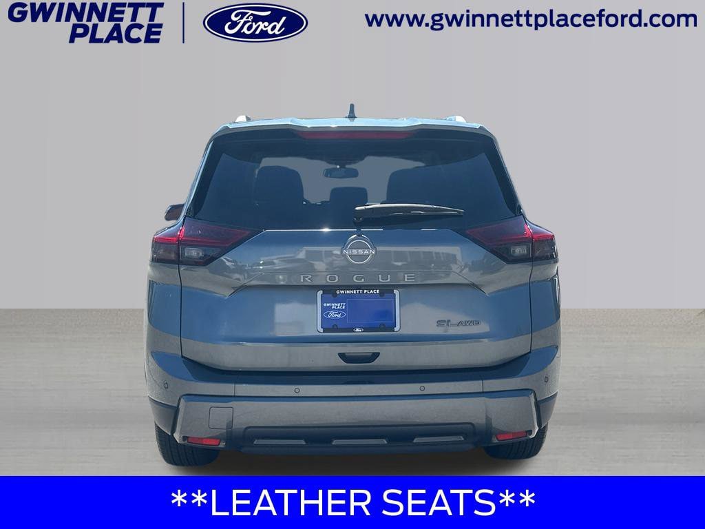 Used 2024 Nissan Rogue SL w/ SL Premium Package AWD/4WD image 6