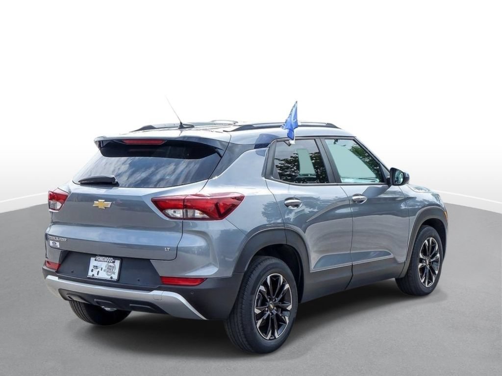 Used 2021 Chevrolet TrailBlazer LT w/ Convenience Package FWD image 8