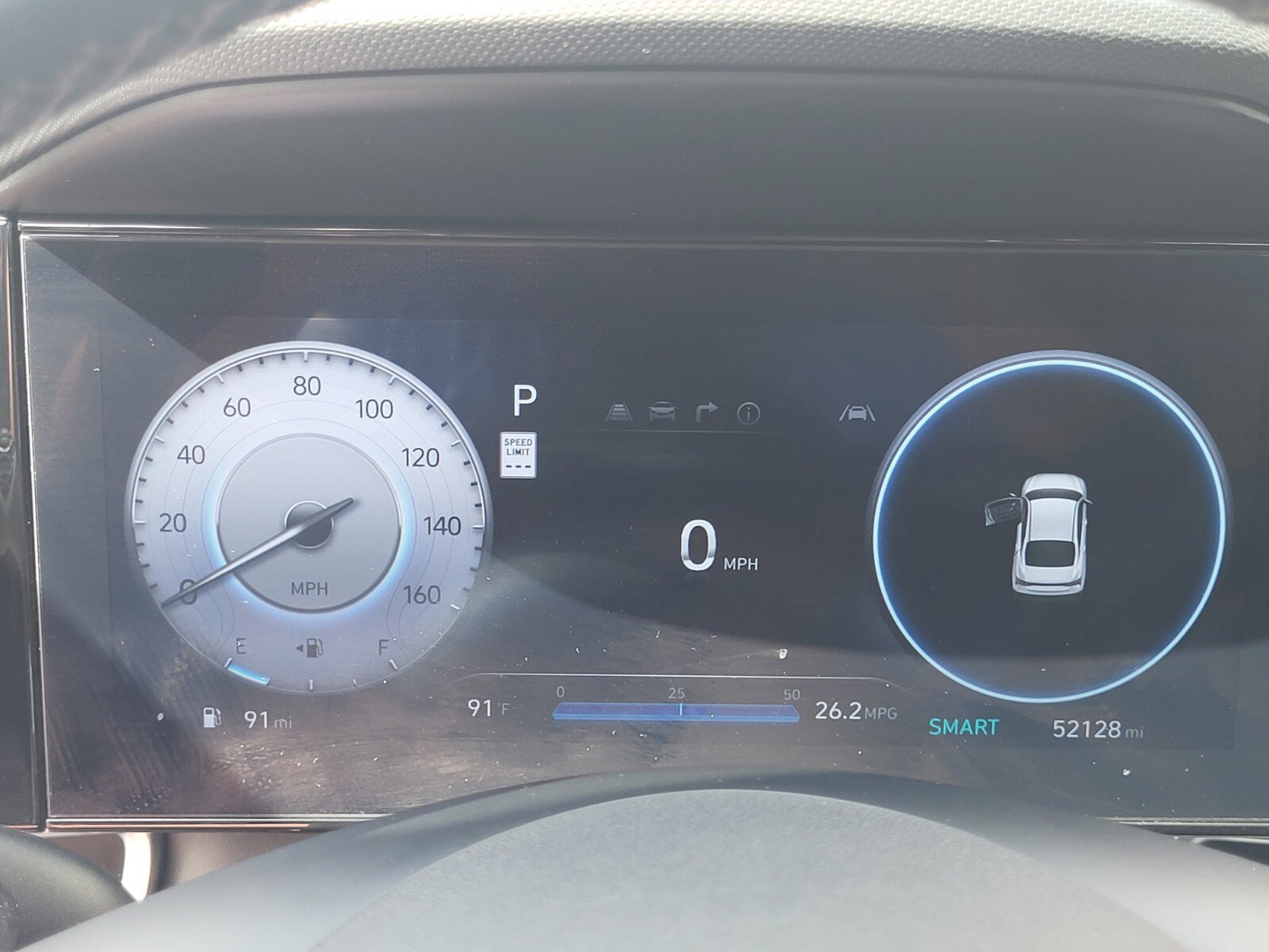 Used 2024 Hyundai Elantra Limited image 30