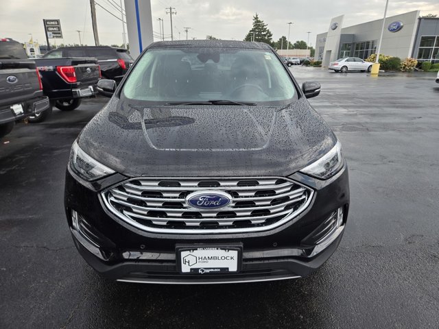 Certified 2023 Ford Edge Titanium AWD/4WD image 3