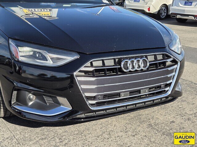 Used 2022 Audi A4 2.0T Premium AWD/4WD image 2