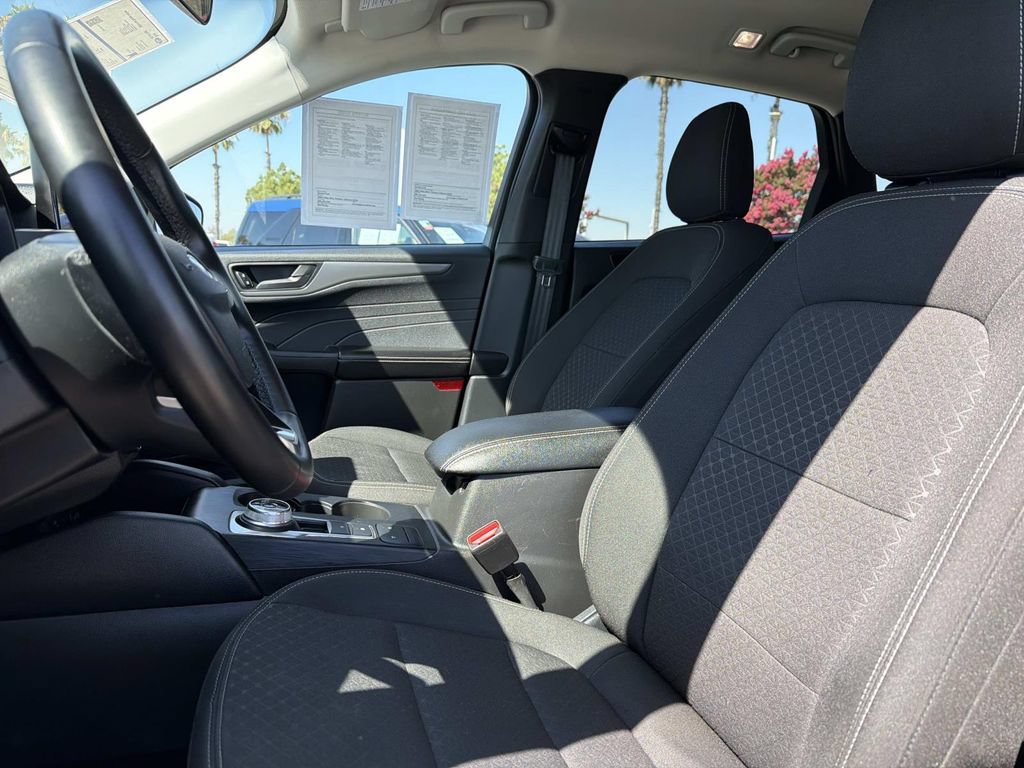 Certified 2024 Ford Escape Active FWD image 21