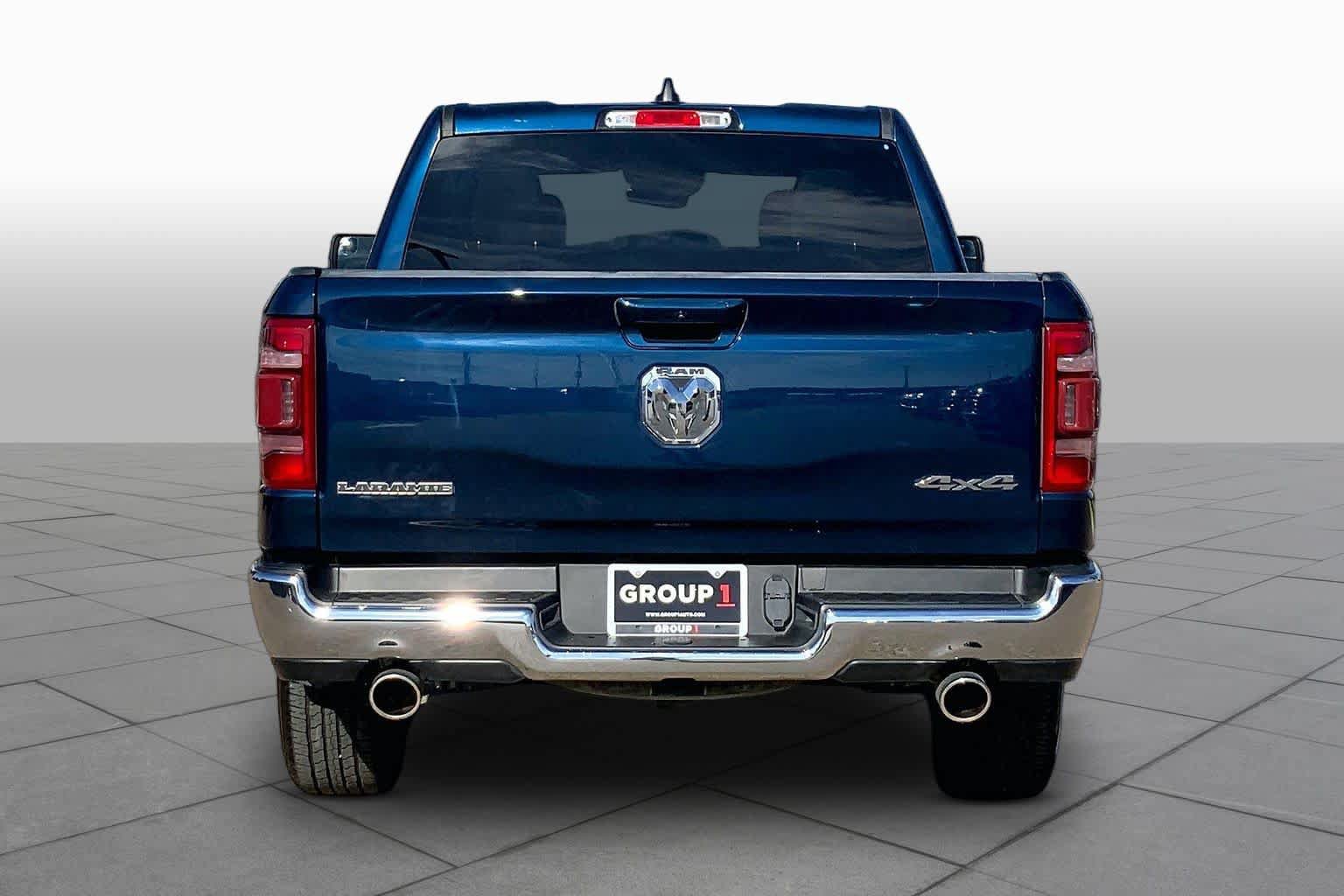 Used 2024 RAM 1500 Laramie AWD/4WD image 5